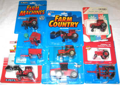 dec 10 farm toys 3 008.jpg (519647 bytes)