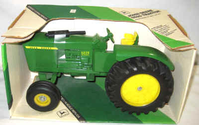 dec 10 farm toys 3 159.jpg (353051 bytes)