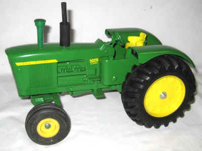 dec 10 farm toys 3 214.jpg (287172 bytes)
