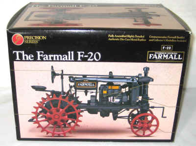dec 3 farm toys 2 012.jpg (358952 bytes)