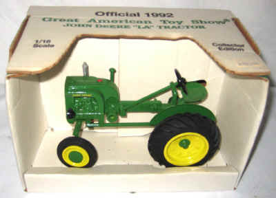 dec 3 farm toys 2 039.jpg (280906 bytes)