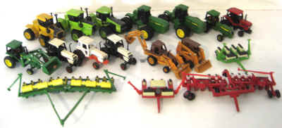 dec 3 farm toys 629.jpg (295480 bytes)