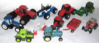 june farm toys 10 220.jpg (430006 bytes)