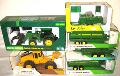 june farm toys 10 067.jpg (425607 bytes)