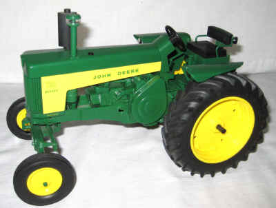 sept 24 farm toy 101.jpg (360772 bytes)
