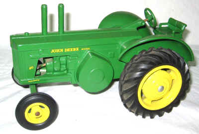 sept 24 farm toy 4 090.jpg (257024 bytes)