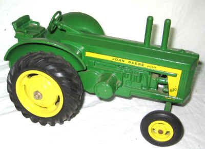 sept 24 farm toy 4 227.jpg (253804 bytes)