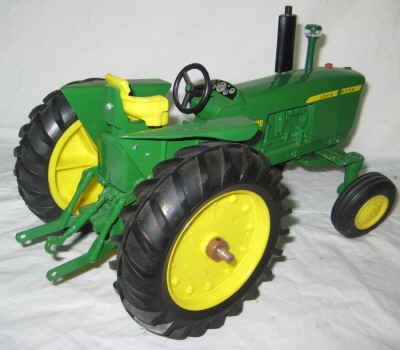 sept 24 farm toy 4 275.jpg (303275 bytes)